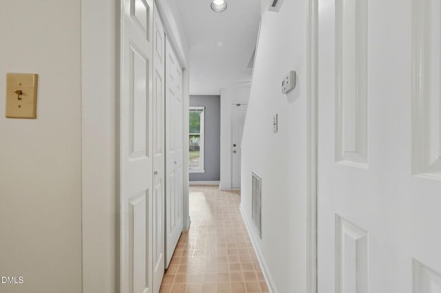 101 Thomas Lane D-3, Carrboro, NC 27510