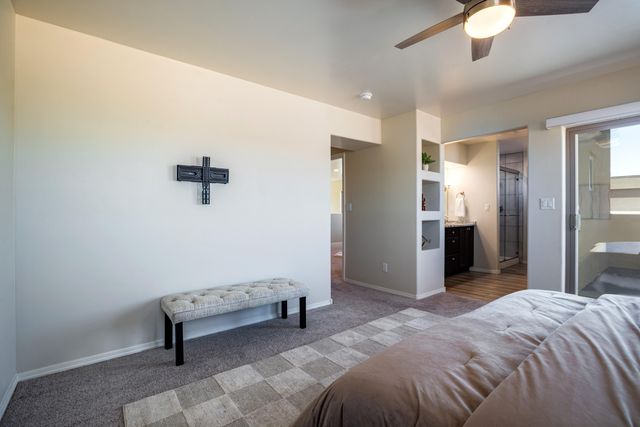 4381 Lauren Loop NE, Rio Rancho, NM 87124