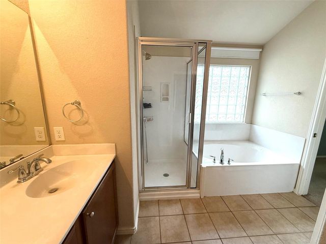 11205 Mckinney Springs DR, Austin, TX 78717