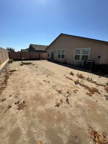 2224 Capistrano Avenue, Tulare, CA 93274
