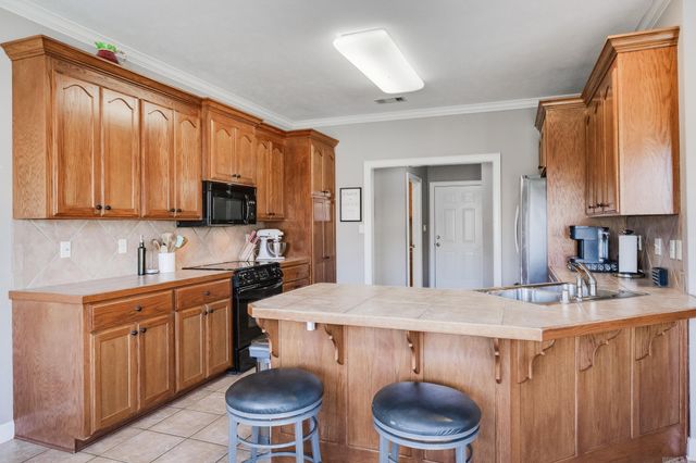 1330 Crosspoint Road, Conway, AR 72034