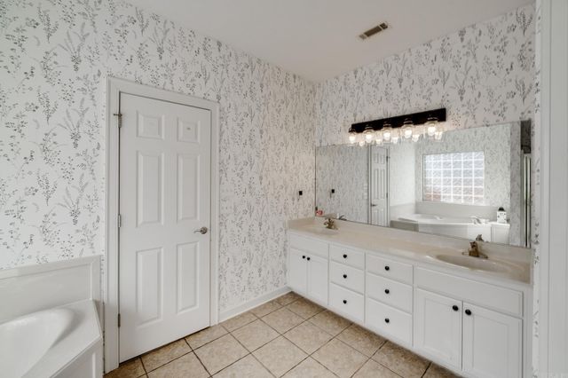 1330 Crosspoint Road, Conway, AR 72034