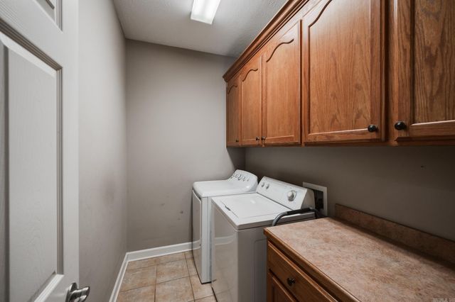 1330 Crosspoint Road, Conway, AR 72034