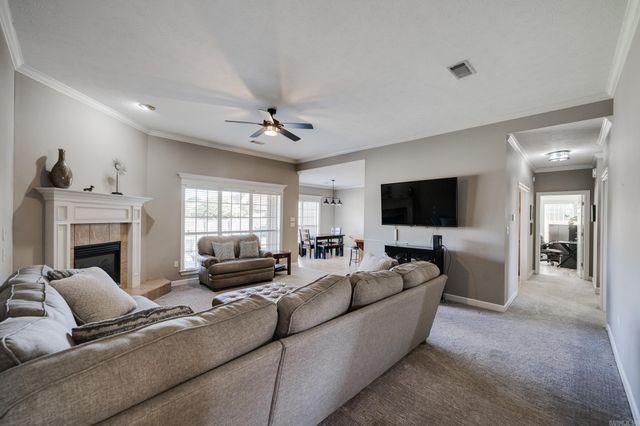 1330 Crosspoint Road, Conway, AR 72034