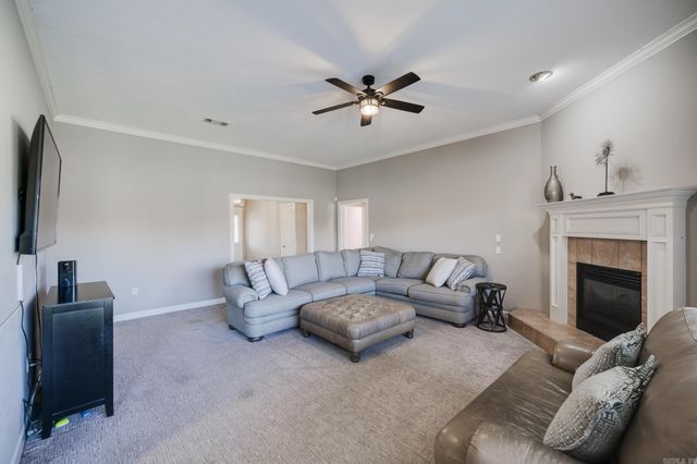 1330 Crosspoint Road, Conway, AR 72034