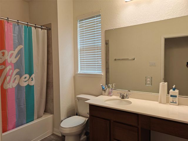 1270 Glendora Drive, Rosharon, TX 77583