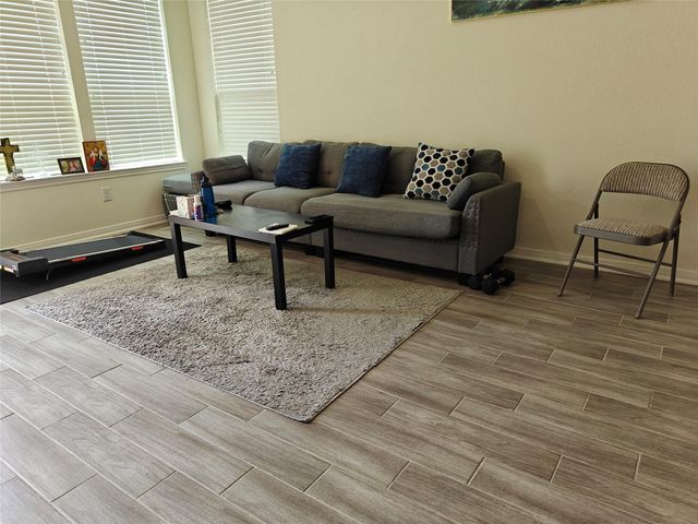 1270 Glendora Drive, Rosharon, TX 77583