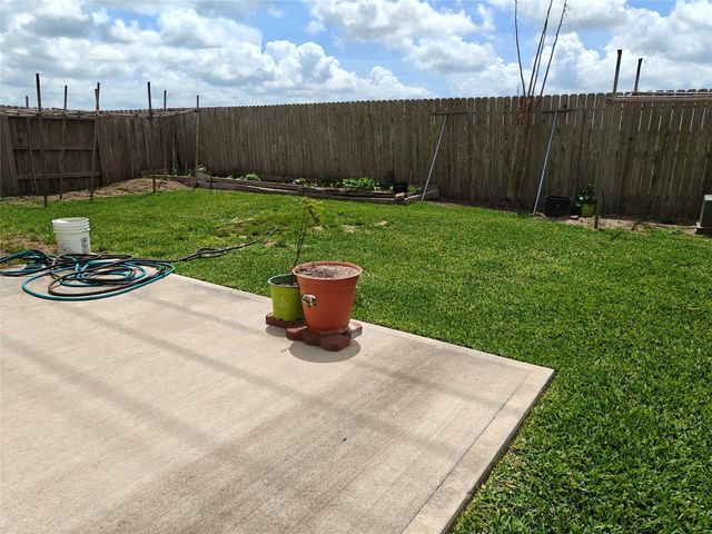 1270 Glendora Drive, Rosharon, TX 77583