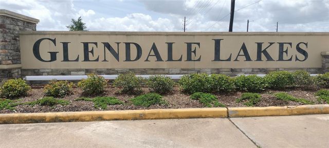 1270 Glendora Drive, Rosharon, TX 77583