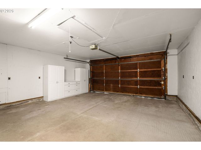 17570 Nw PARK VIEW Blvd, Portland, OR 97229