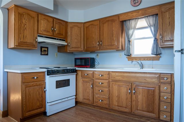 2135 E 38TH Street, Erie, PA 16510