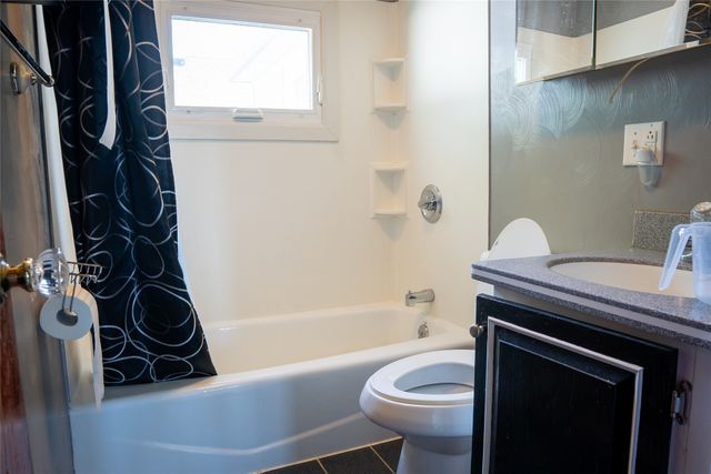 2135 E 38TH Street, Erie, PA 16510