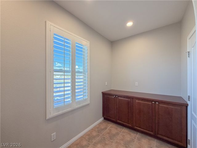7868 Arroyo Glen Court, Las Vegas, NV 89113