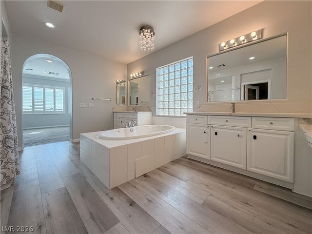 7868 Arroyo Glen Court, Las Vegas, NV 89113
