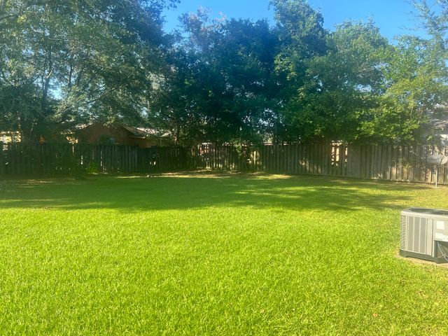 503 Dumas Ave., Hattiesburg, MS 39401