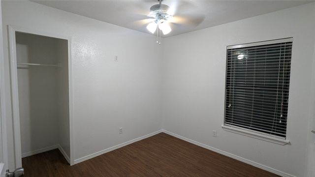 415 Liberty Place, Grand Prairie, TX 75052