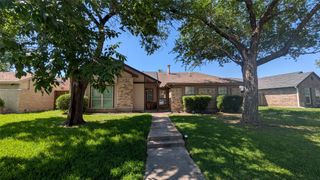 415 Liberty Place, Grand Prairie, TX 75052