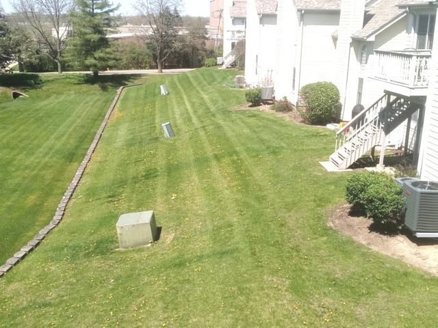 5434 Ashbrook Place -, Downers Grove, IL 60515