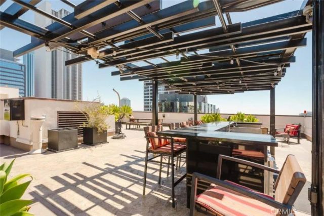 655 S Hope Street 606, Los Angeles, CA 90017