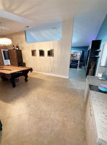 15561 Carriage Ct, Davie, FL 33331