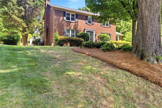 3604 Turnberry Lane, Greensboro, NC 27410