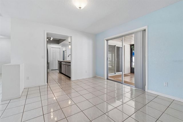 2505 LINDEN TREE STREET, Seffner, FL 33584