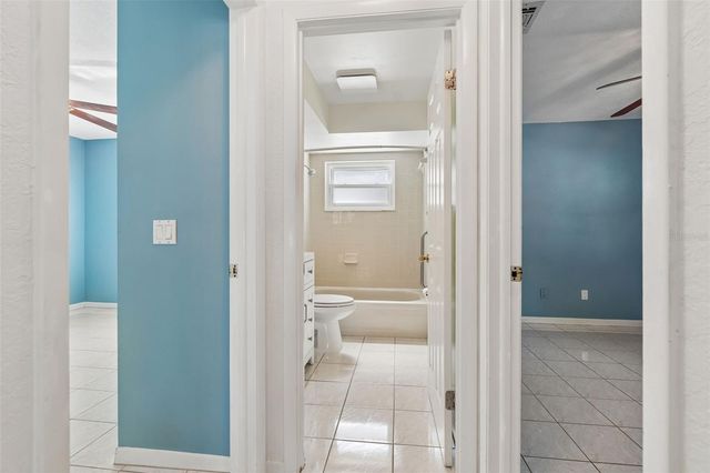 2505 LINDEN TREE STREET, Seffner, FL 33584