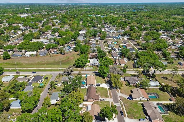 2505 LINDEN TREE STREET, Seffner, FL 33584