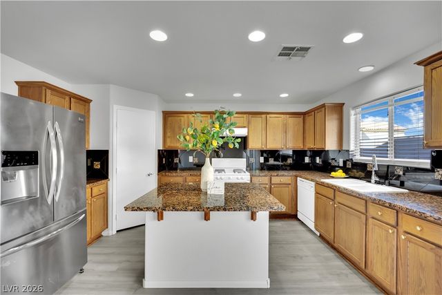 6466 Fulton Meadows Avenue, Las Vegas, NV 89141