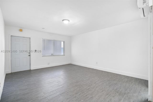 730 NE 128th St 4, North Miami, FL 33161