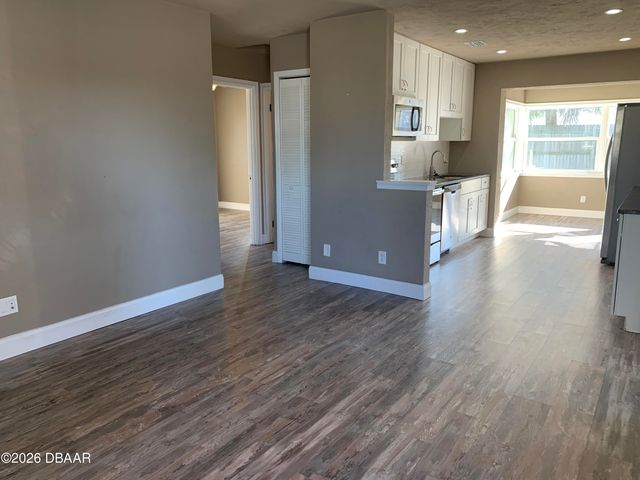46 Seaside Drive, Ormond Beach, FL 32176