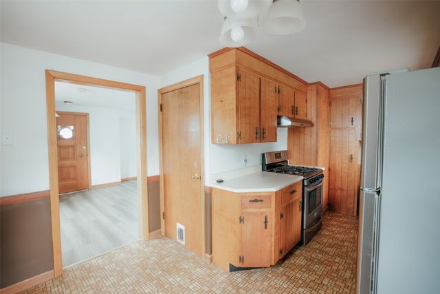 423 E 36TH Street, Erie, PA 16504