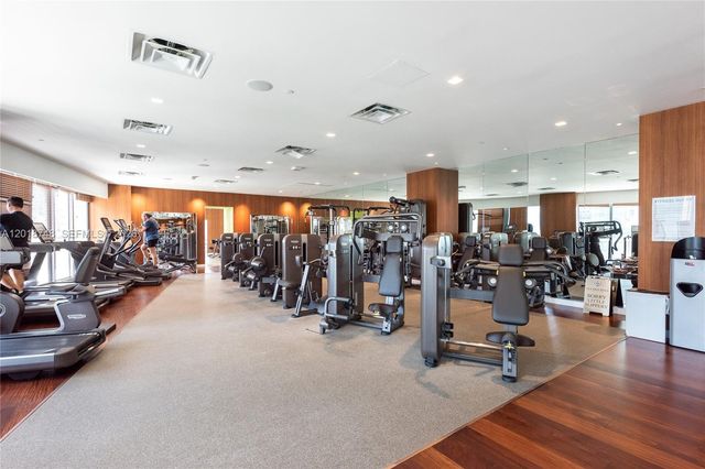 1300 S Miami Ave 1003, Miami, FL 33130