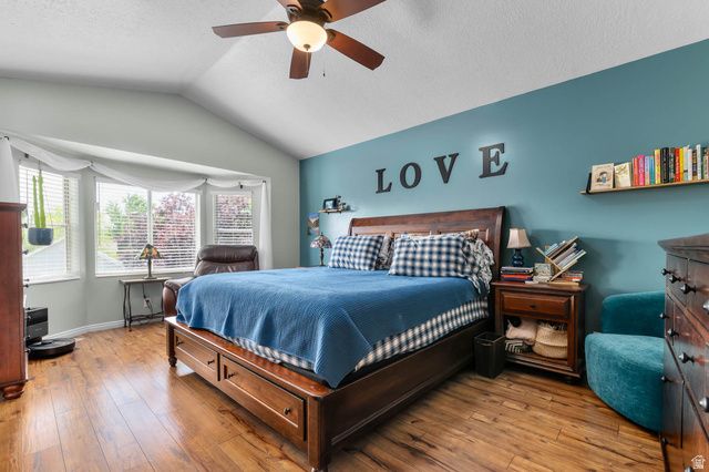 1084 E 1525 N, Layton, UT 84040