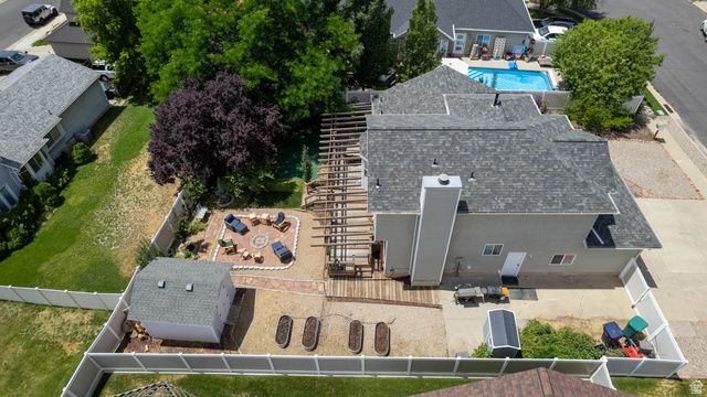 1084 E 1525 N, Layton, UT 84040