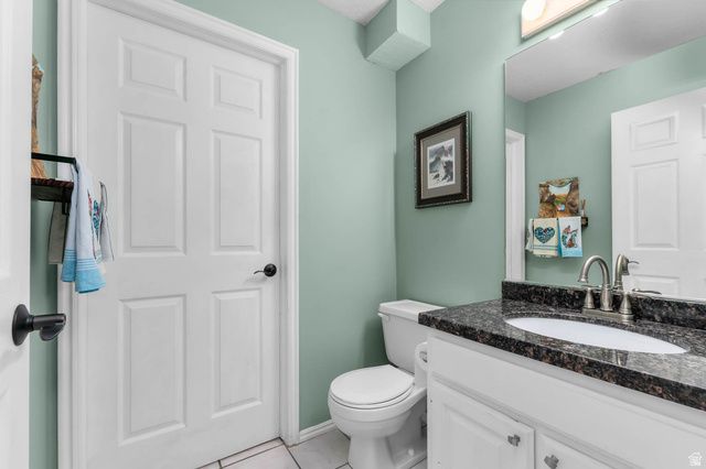 1084 E 1525 N, Layton, UT 84040