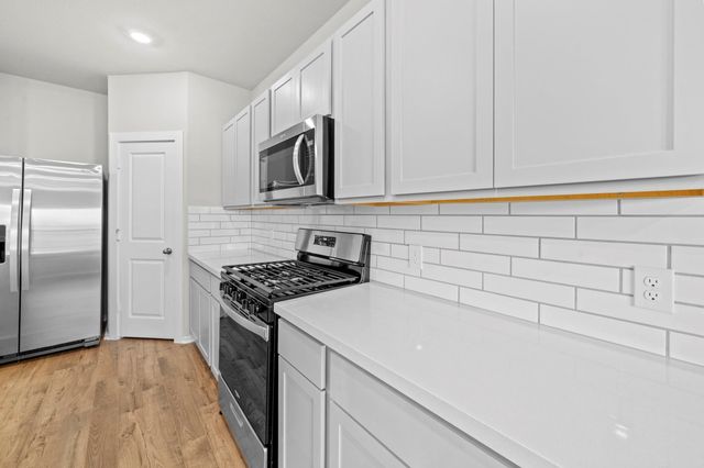 229 Orchard Laurel Drive, Alvin, TX 77511