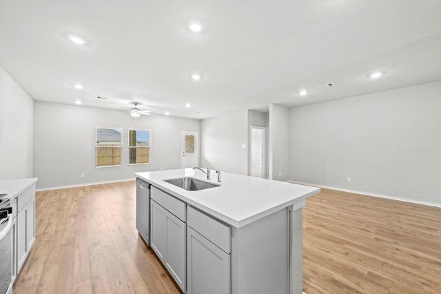 229 Orchard Laurel Drive, Alvin, TX 77511
