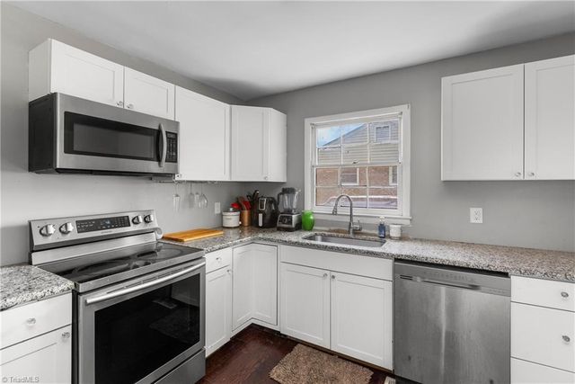 607 Runyon Drive, High Point, NC 27260