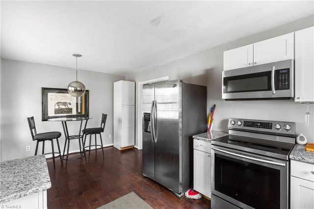 607 Runyon Drive, High Point, NC 27260
