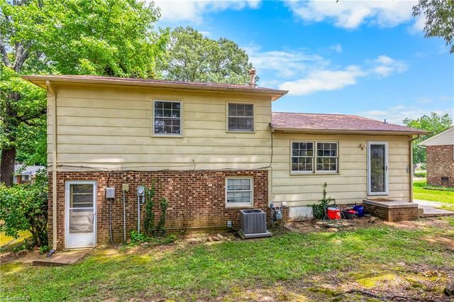 607 Runyon Drive, High Point, NC 27260