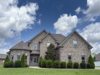 5120 Prickly Pine Pl, Murfreesboro, TN 37129