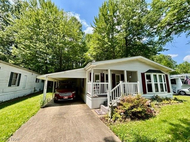 122 Northgate Drive NE, Warren, OH 44484