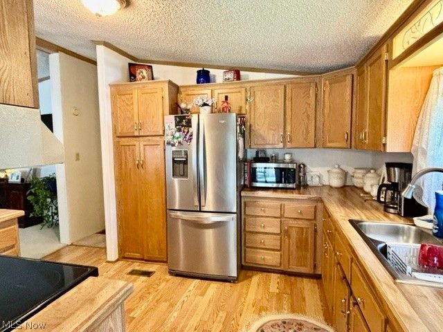 122 Northgate Drive NE, Warren, OH 44484