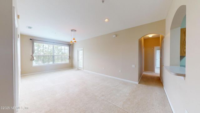 7990 BAYMEADOWS Road E, 229, Jacksonville, FL 32256