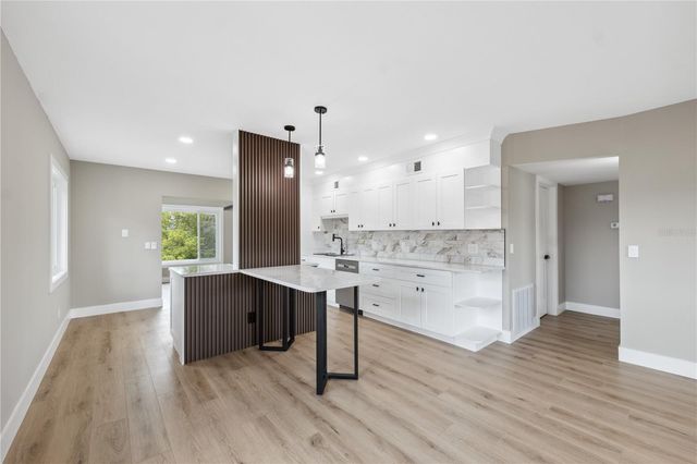 2072 AUSTRALIA WAY W 42, Clearwater, FL 33763