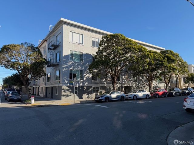 700 12th Avenue A, San Francisco, CA 94118