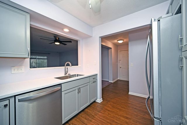 40 Ledgerwoods Drive, Batavia Twp, OH 45102