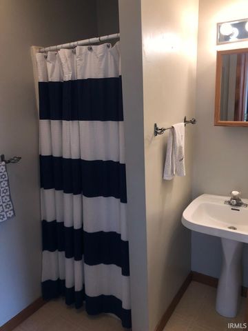 1906 Polster Drive, Evansville, IN 47714