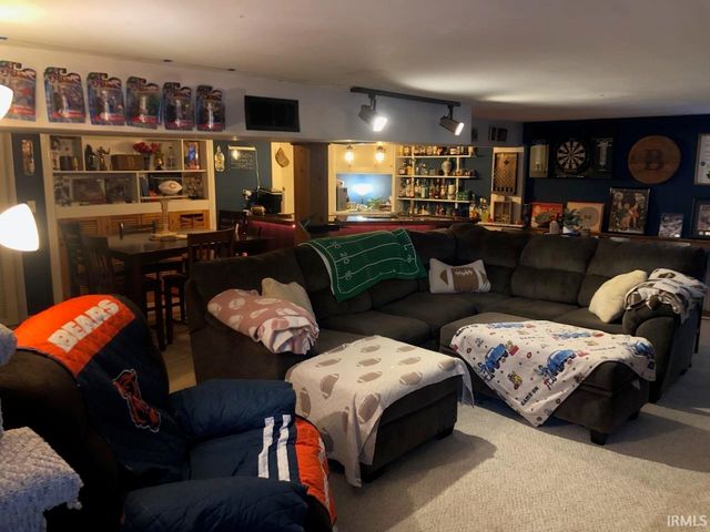 1906 Polster Drive, Evansville, IN 47714